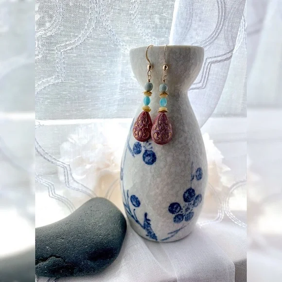Handmade boho style earrings - Picture 2 of 2